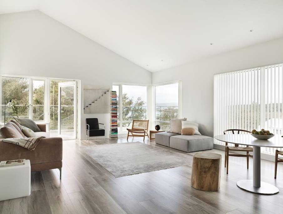 Modern Luxury Apartment - Ocean & Mountain Views Reykjavik Exterior photo