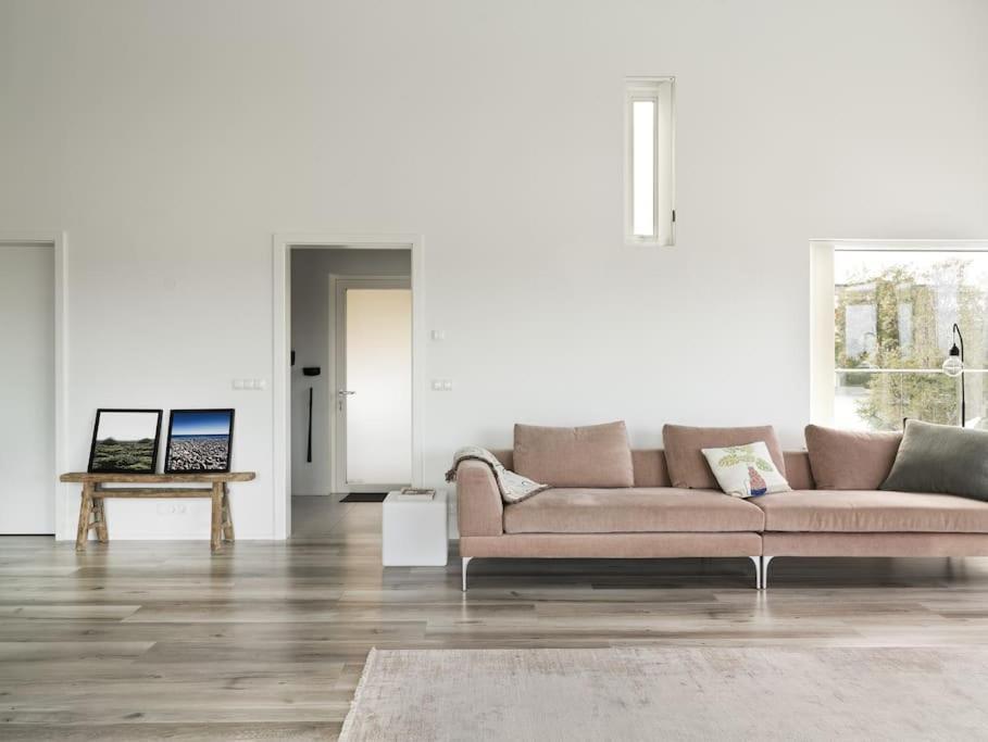 Modern Luxury Apartment - Ocean & Mountain Views Reykjavik Exterior photo